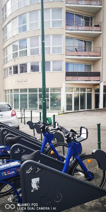 Studio 24M2 Au 4Eme Etage Ascenseur A Cote De La Gare Sncf Lourdes Exterior photo